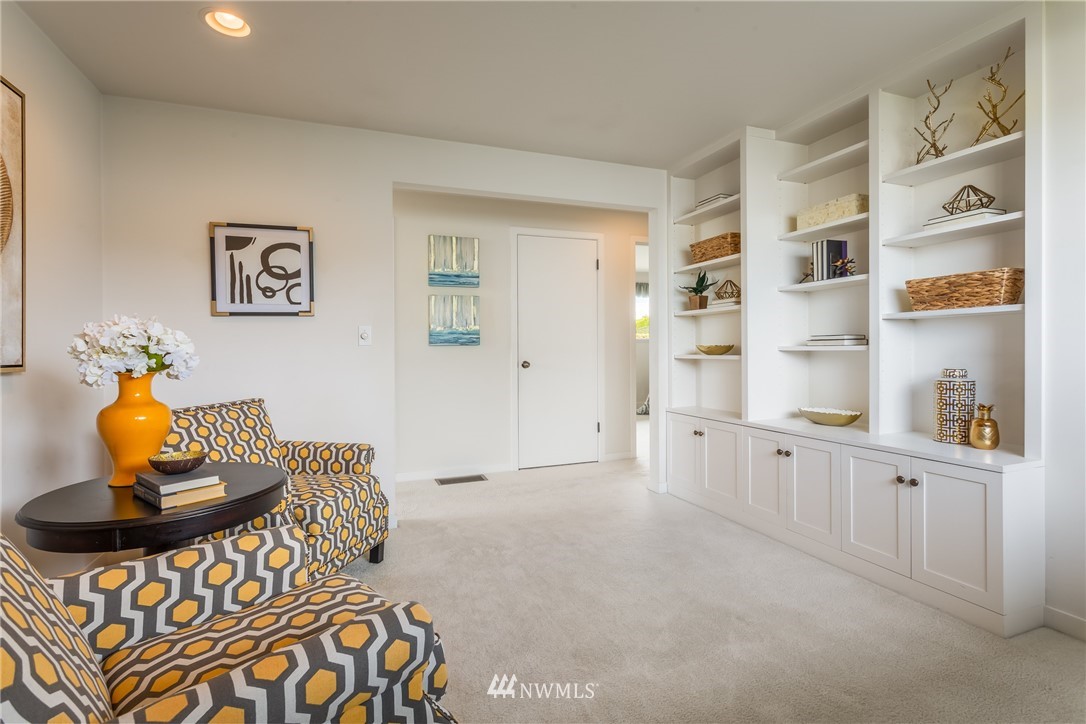 7215 South Sunnycrest Road Seattle, WA 98178 - Photo 14 of 20
