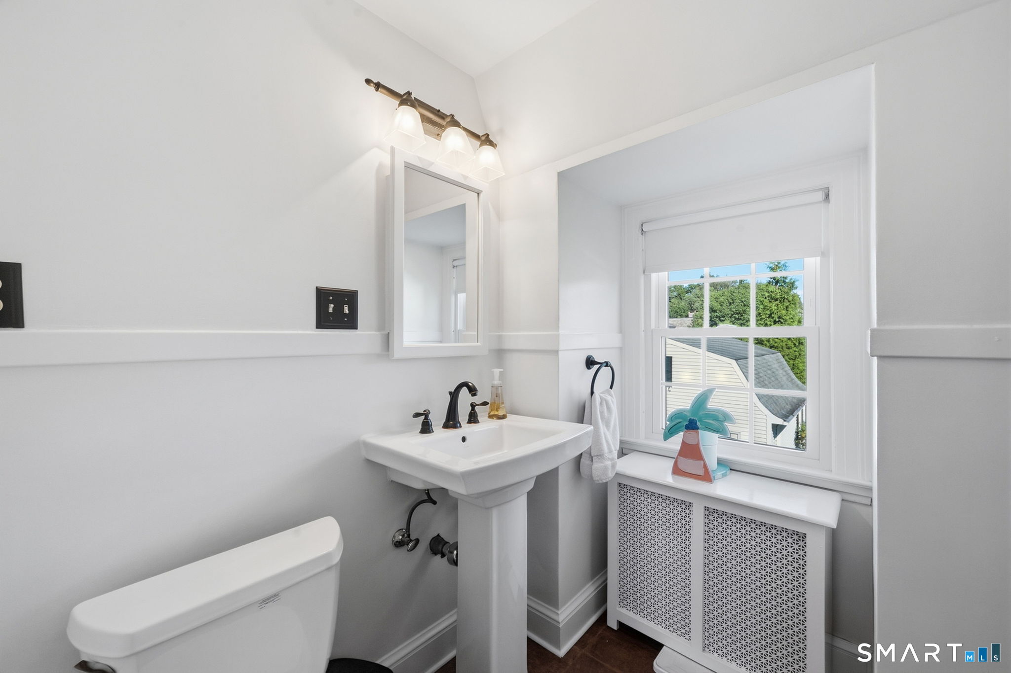 28 Colony Road West Hartford, CT 06117 - Photo 33 of 40 Gallery Image 33