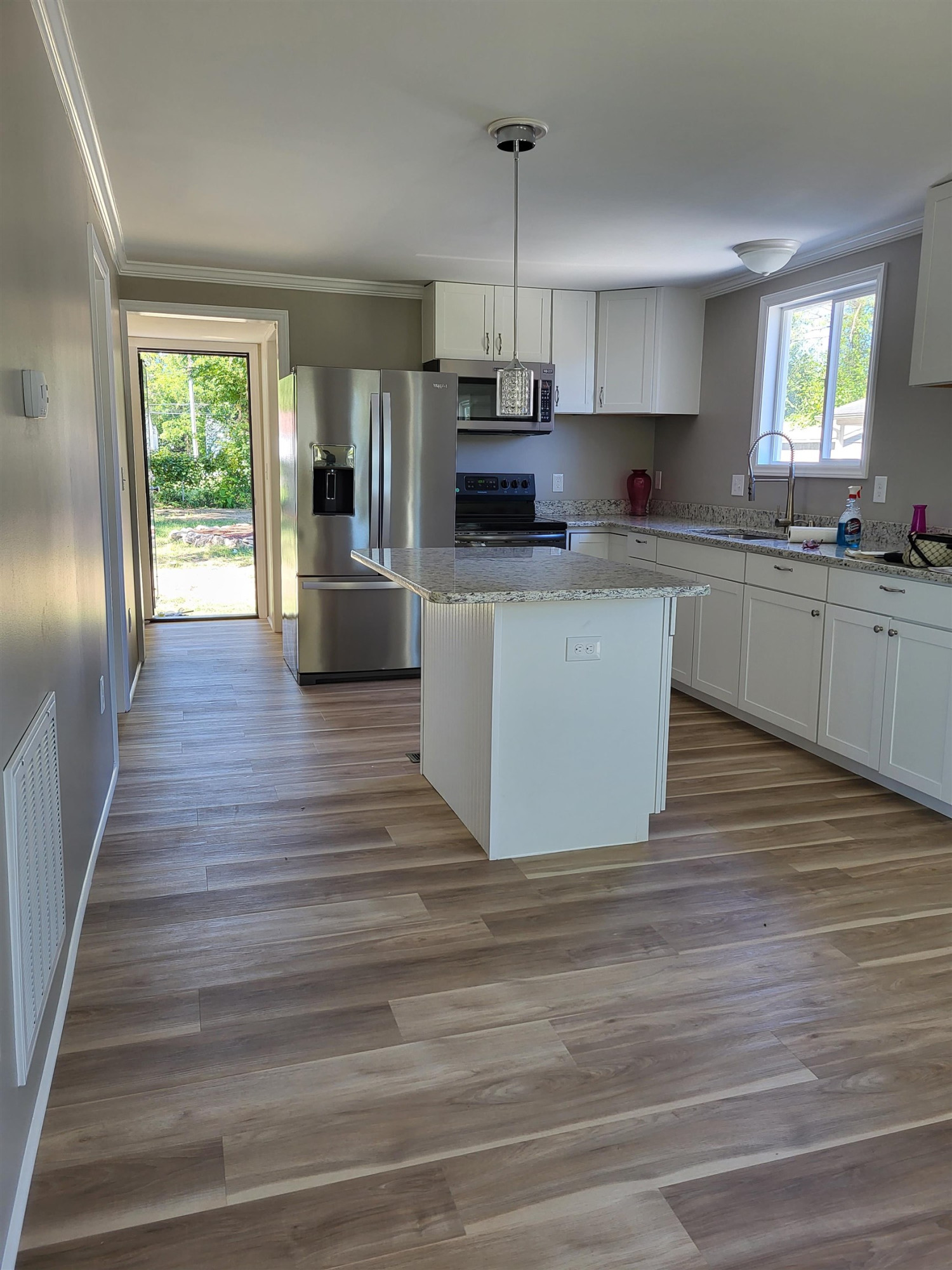 446 Meredith Street High Point, NC 27260 - Photo 4 of 11 Photo 4