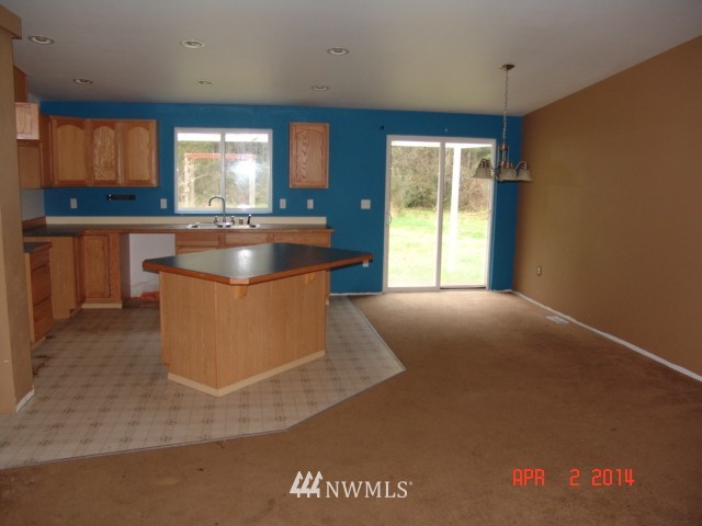 3760 Southwest Lake Helena Road Port Orchard, WA 98367 - Photo 3 of 10 Gallery Image 3
