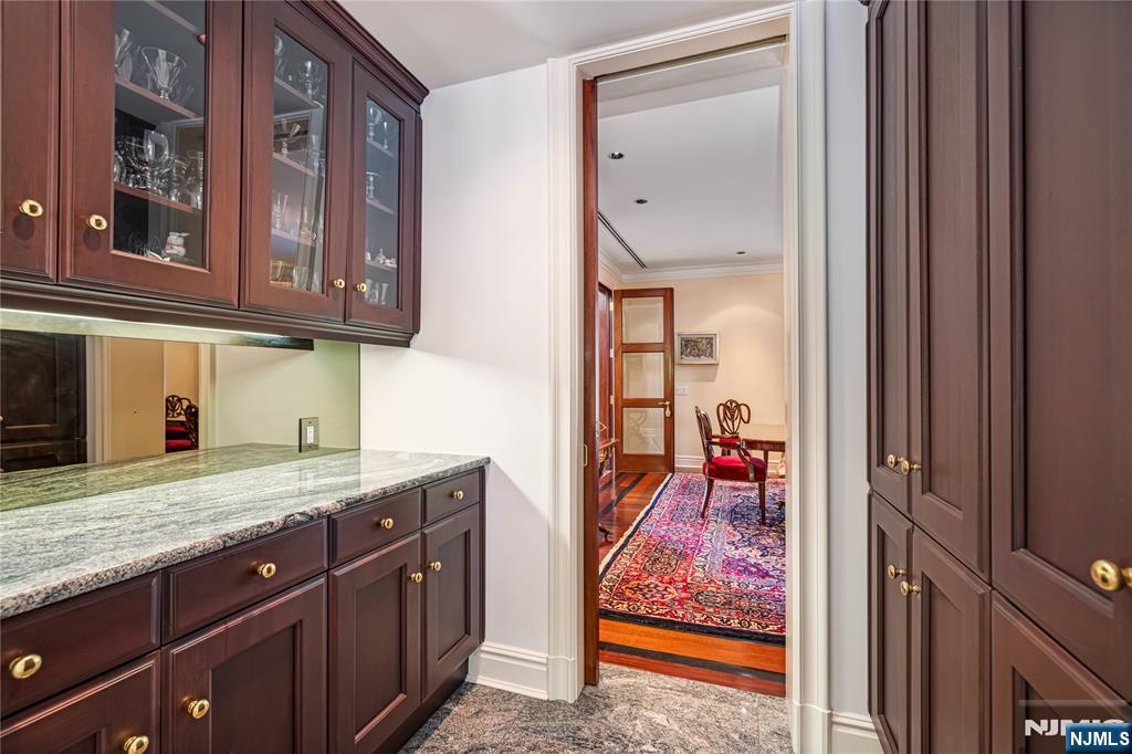 67 Adams Drive Cresskill, NJ 07626 - Photo 11 of 48