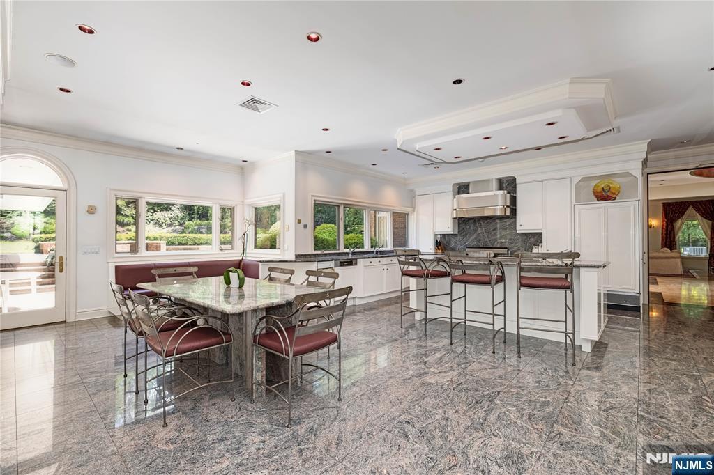 67 Adams Drive Cresskill, NJ 07626 - Photo 14 of 48