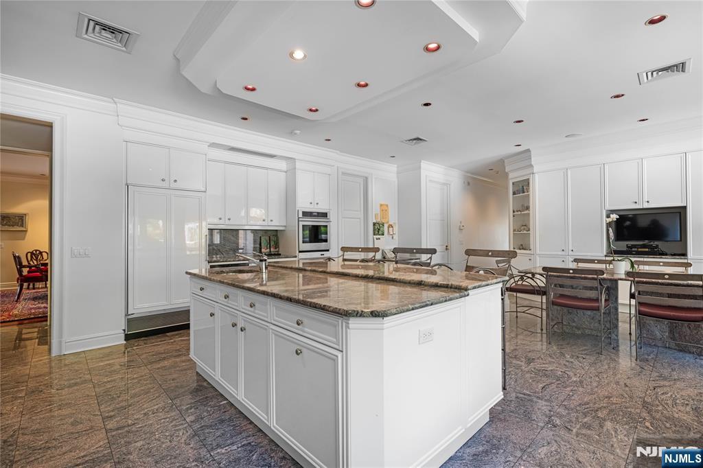 67 Adams Drive Cresskill, NJ 07626 - Photo 18 of 48