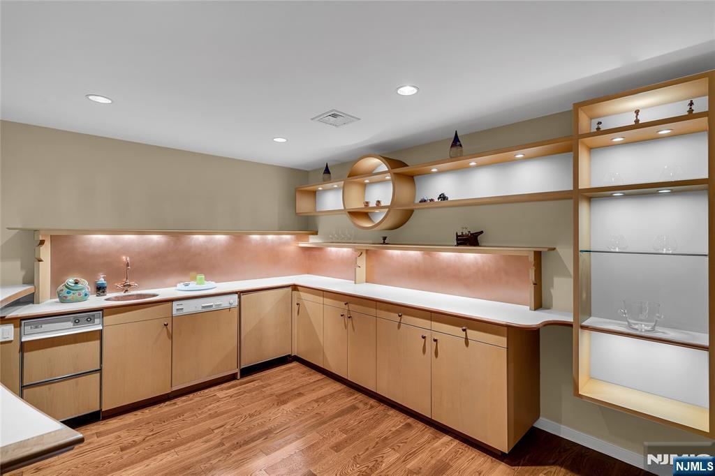 67 Adams Drive Cresskill, NJ 07626 - Photo 32 of 48