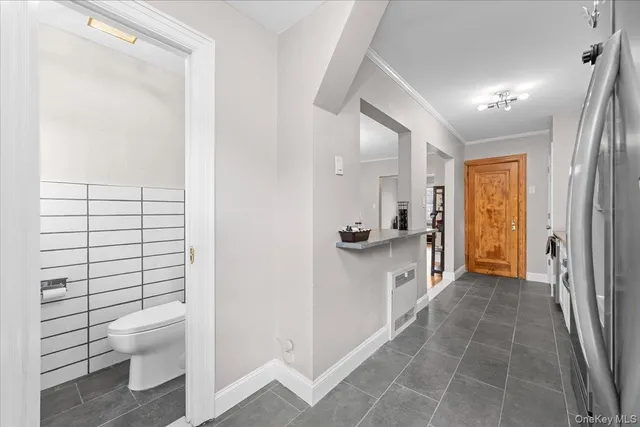 a bathroom with a toilet