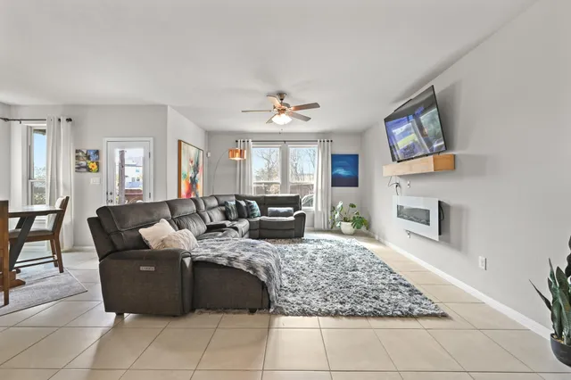 $550,000 | 13536 Larrys Lane, Manchaca, TX 78652