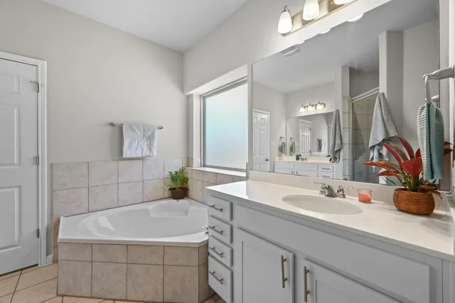 $550,000 | 13536 Larrys Lane, Manchaca, TX 78652