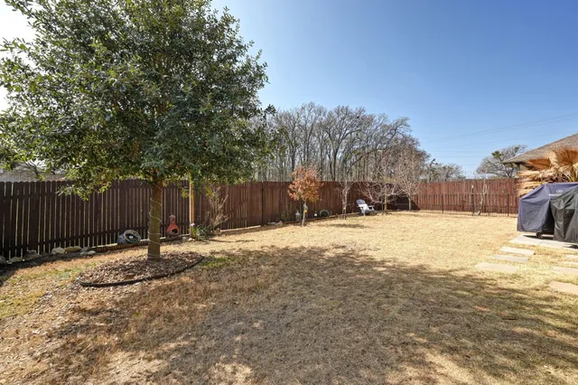 $550,000 | 13536 Larrys Lane, Manchaca, TX 78652