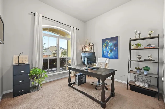 $550,000 | 13536 Larrys Lane, Manchaca, TX 78652