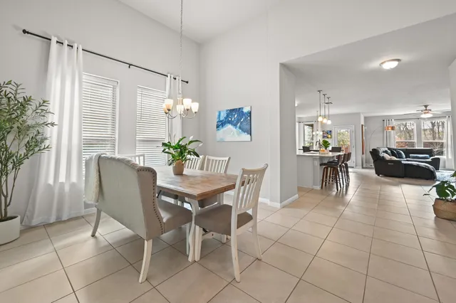 $550,000 | 13536 Larrys Lane, Manchaca, TX 78652