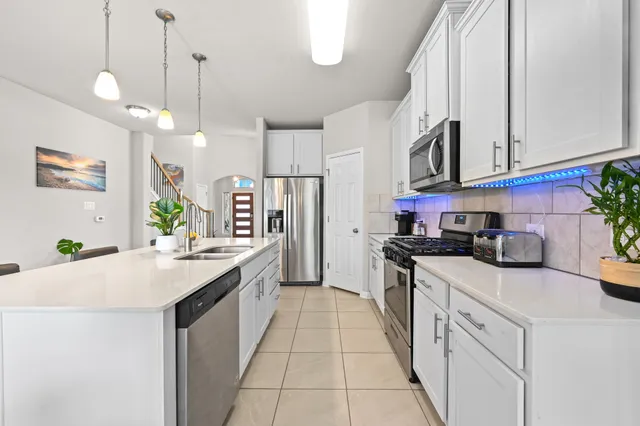 $550,000 | 13536 Larrys Lane, Manchaca, TX 78652