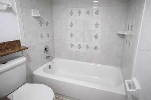 $1,860 | 4407 South Semoran Boulevard, Unit 2, Orlando, FL 32822