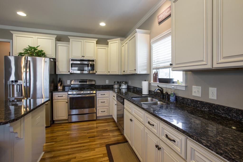 2004 Rudder Court Spring Hill, TN 37174 - Photo 14 of 30