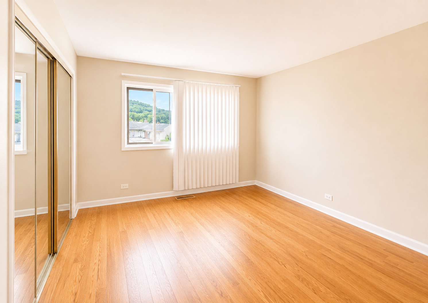 4840 Old Orchard Road, Unit 1 Skokie, IL 60077 - Photo 9 of 10