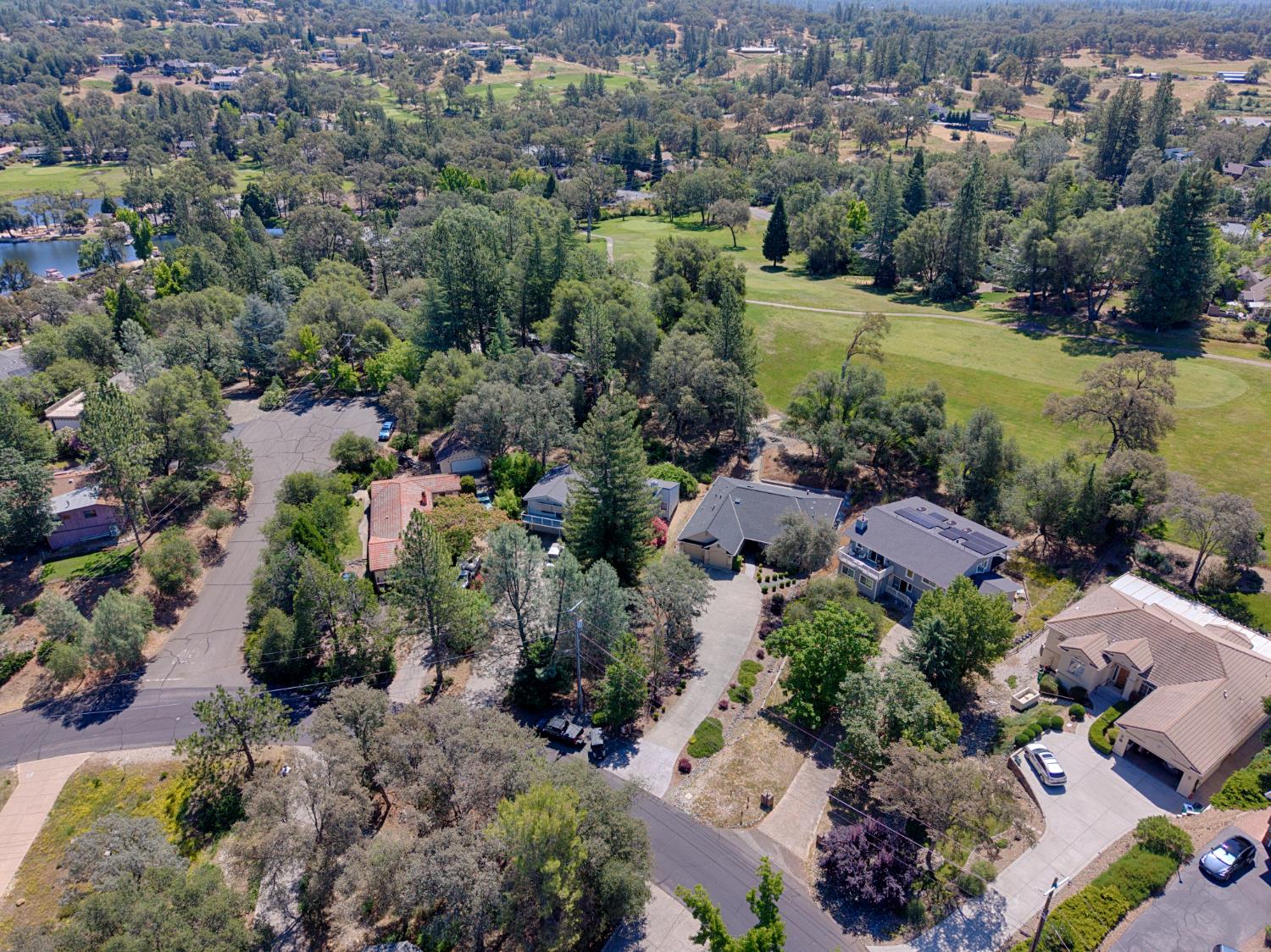 11733 Inverness Way Auburn, CA 95602 - Photo 2 of 62