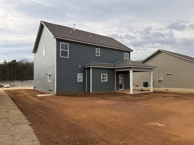 $447,918 | 5728 Shoreline Drive, Rockvale, TN 37153