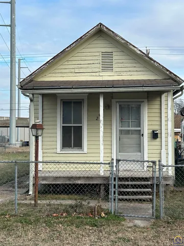 $39,000 | 202 Southeast Klein Street, Topeka, KS 66607