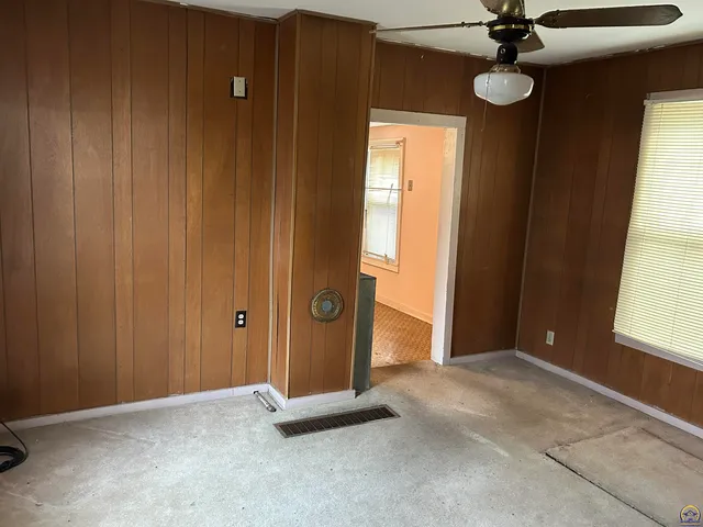 $39,000 | 202 Southeast Klein Street, Topeka, KS 66607