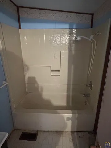 $39,000 | 202 Southeast Klein Street, Topeka, KS 66607