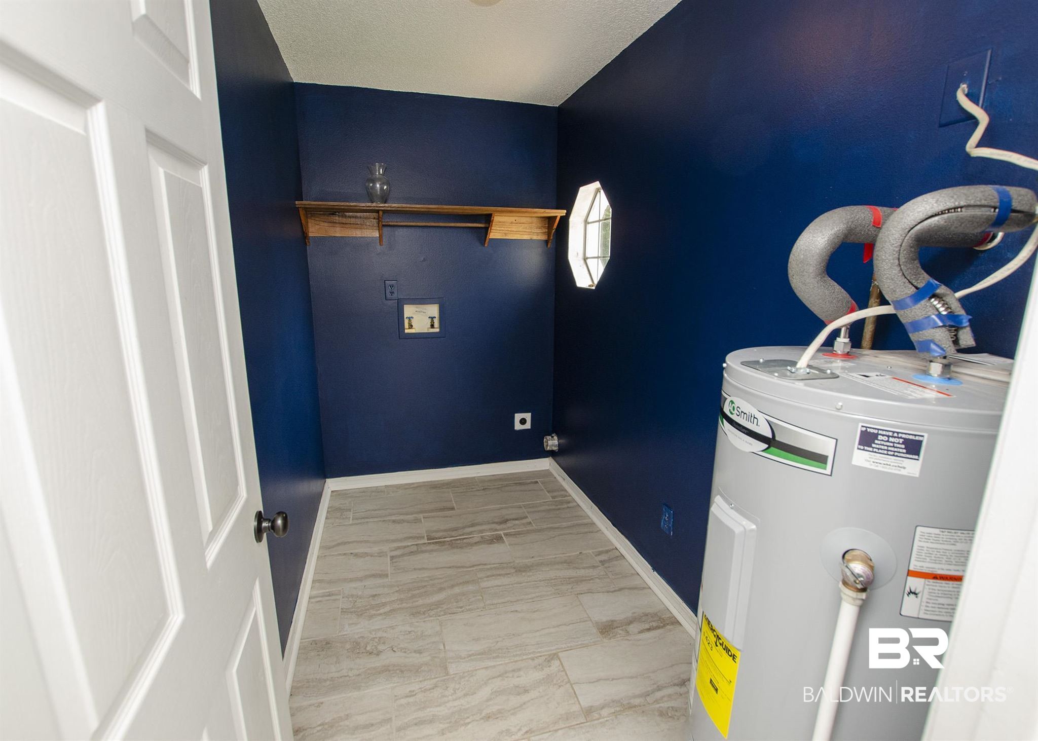 6973 Richard Lane Eight Mile, AL 36613 - Photo 10 of 38 Laundry/Utility