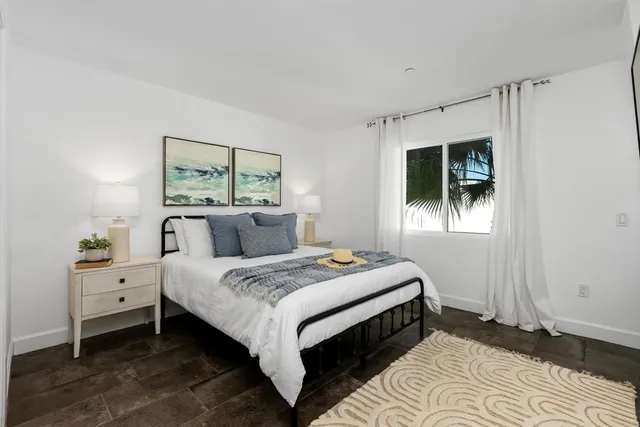 $1,230,000 | 401 North Coast Highway, Unit 301, Oceanside, CA 92054