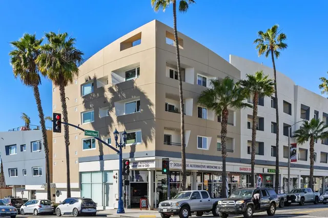 $1,230,000 | 401 North Coast Highway, Unit 301, Oceanside, CA 92054