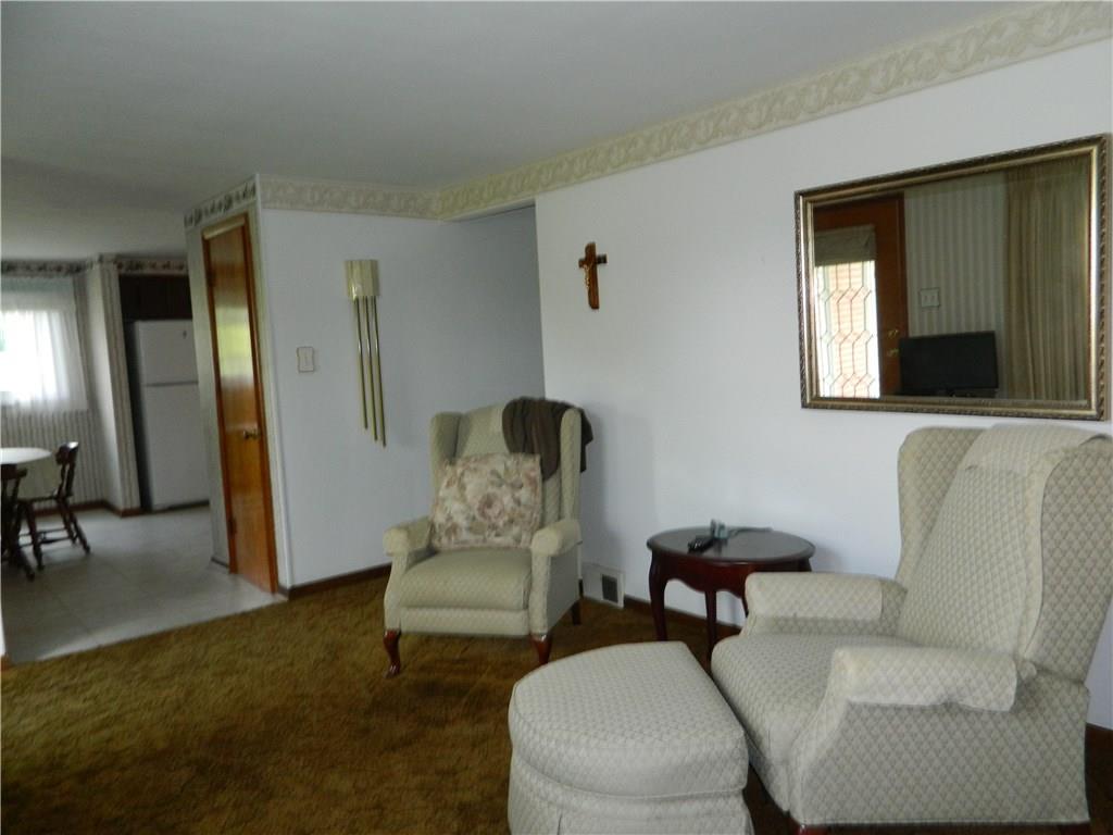 730 North Pike Road Cabot, PA 16023 - Photo 10 of 21