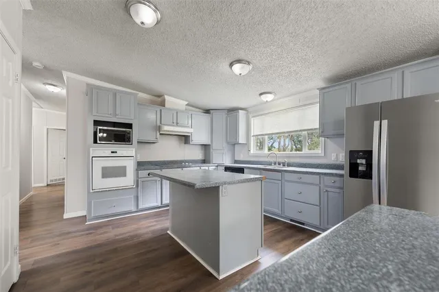 $295,000 | 149 Pioneer Trail, Weatherford, TX 76087