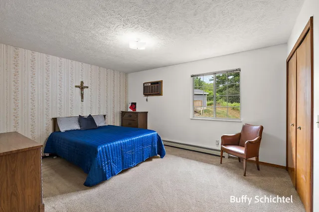 $325,000 | 211 York View Place Northwest, Comstock Park, MI 49321