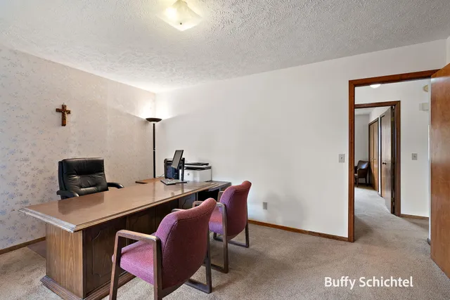 $325,000 | 211 York View Place Northwest, Comstock Park, MI 49321