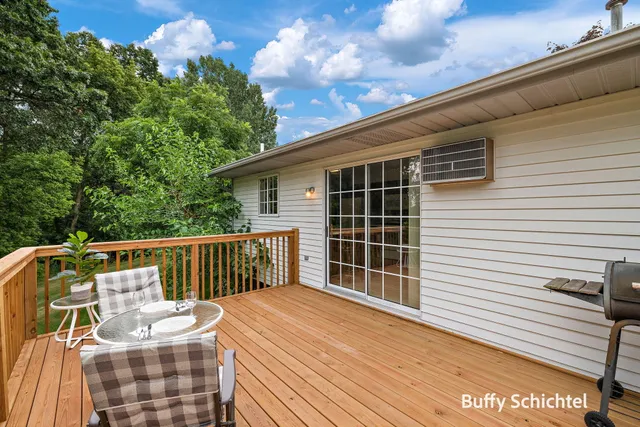 $325,000 | 211 York View Place Northwest, Comstock Park, MI 49321