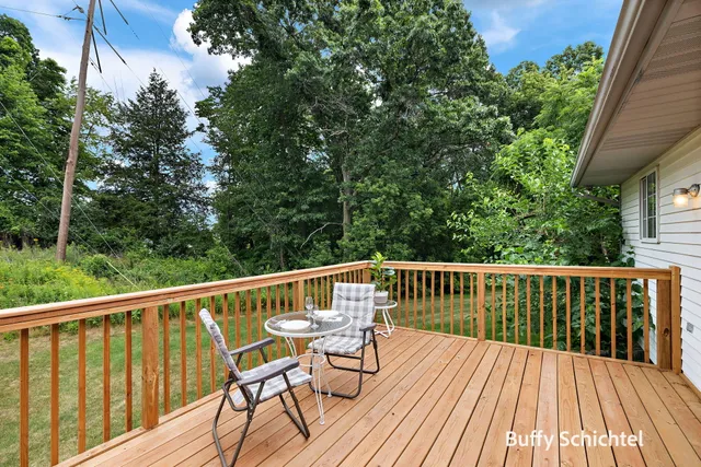 $325,000 | 211 York View Place Northwest, Comstock Park, MI 49321