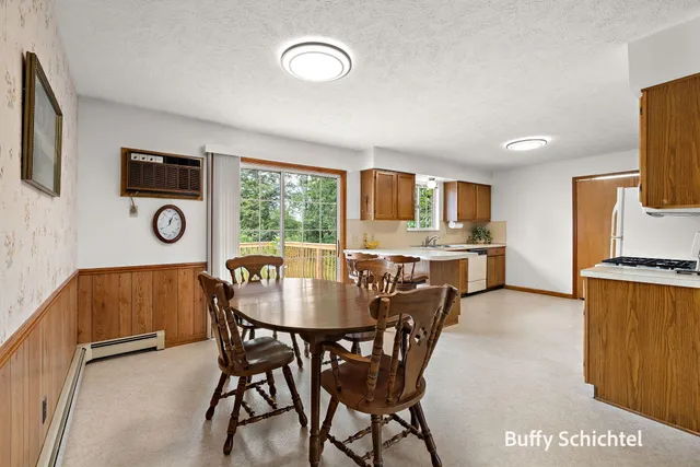 $325,000 | 211 York View Place Northwest, Comstock Park, MI 49321