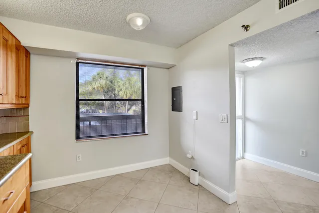 $299,000 | 6530 Boca Del Mar Drive, Unit 232, Boca Raton, FL 33433