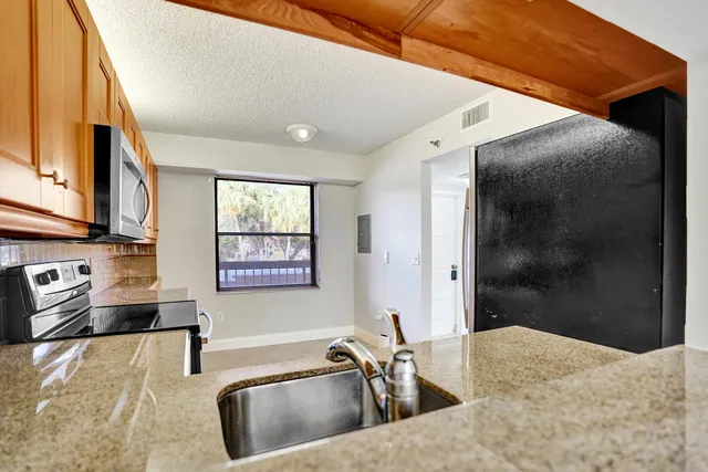 $299,000 | 6530 Boca Del Mar Drive, Unit 232, Boca Raton, FL 33433