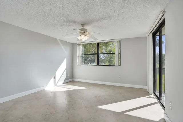 $299,000 | 6530 Boca Del Mar Drive, Unit 232, Boca Raton, FL 33433