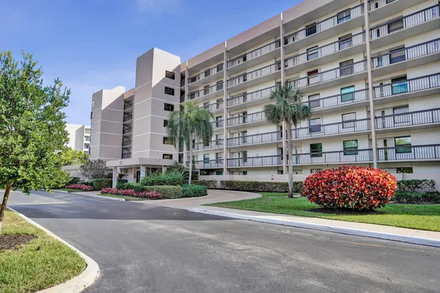 $299,000 | 6530 Boca Del Mar Drive, Unit 232, Boca Raton, FL 33433