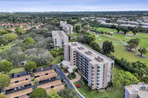 $299,000 | 6530 Boca Del Mar Drive, Unit 232, Boca Raton, FL 33433