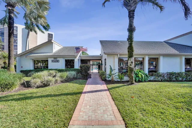 $299,000 | 6530 Boca Del Mar Drive, Unit 232, Boca Raton, FL 33433