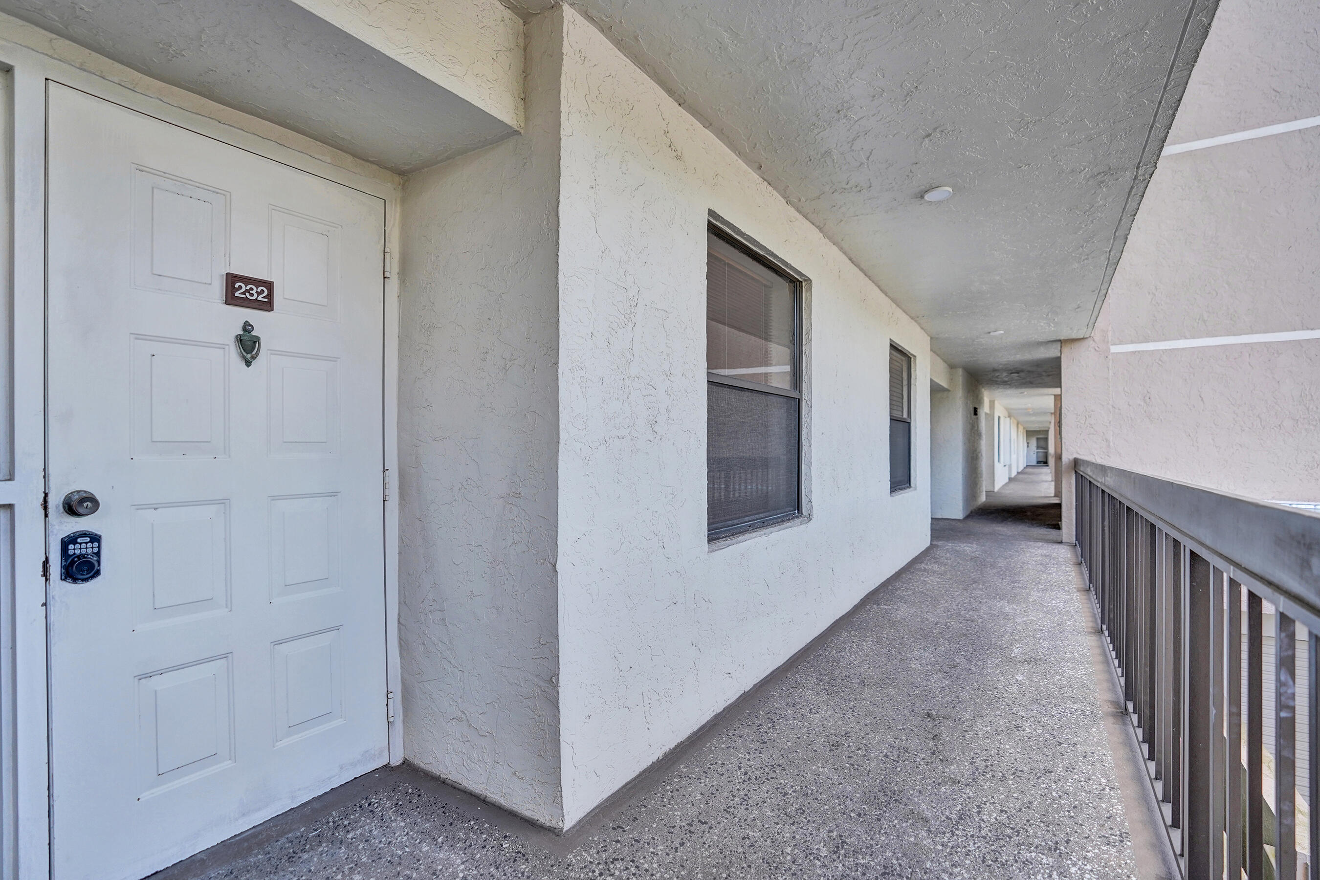 6530 Boca Del Mar Drive, Unit 232 Boca Raton, FL 33433 - Photo 5 of 46 DSC01324