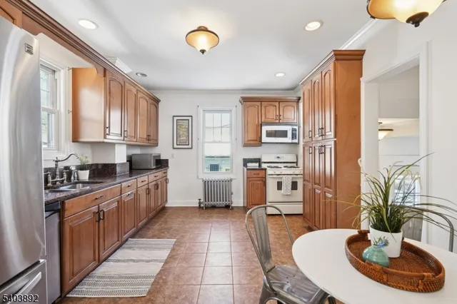 $459,000 | 26 Lafayette Avenue, East Orange, NJ 07017