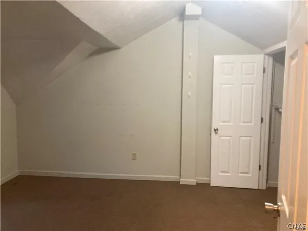 $1,200 | 311 High Street, Watertown, NY 13601