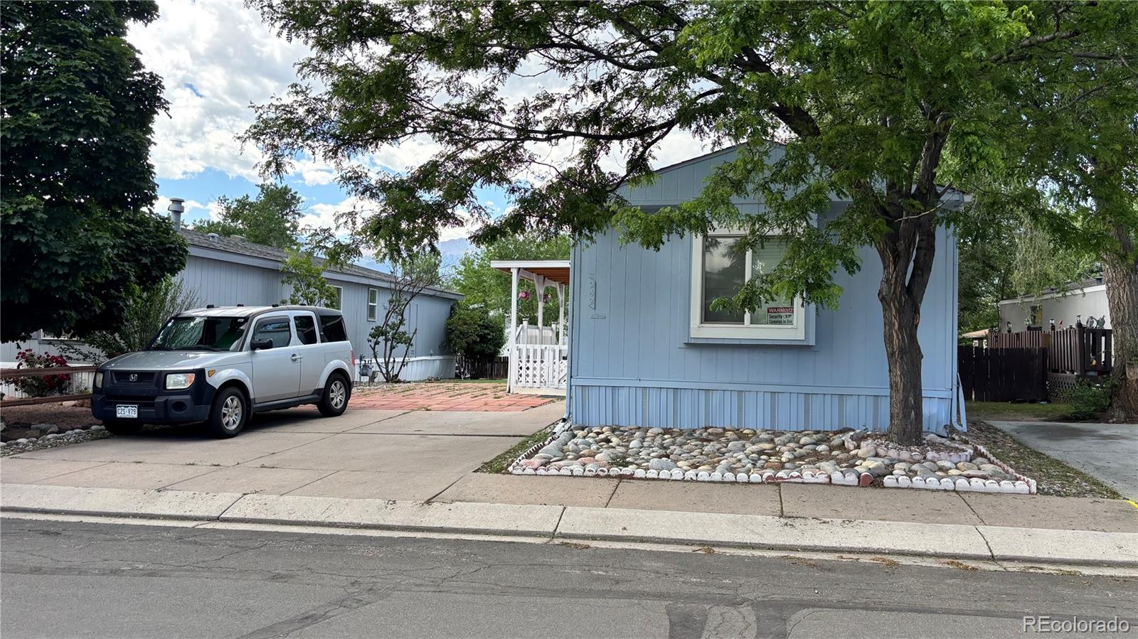 85 Sunflower Road Colorado Springs, CO 80907 - Photo 4 of 26