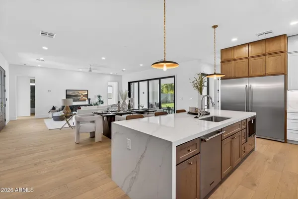 $1,095,999 | 6818 North 13th Street, Phoenix, AZ 85014