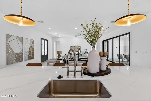 $1,095,999 | 6818 North 13th Street, Phoenix, AZ 85014