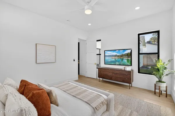 $1,095,999 | 6818 North 13th Street, Phoenix, AZ 85014