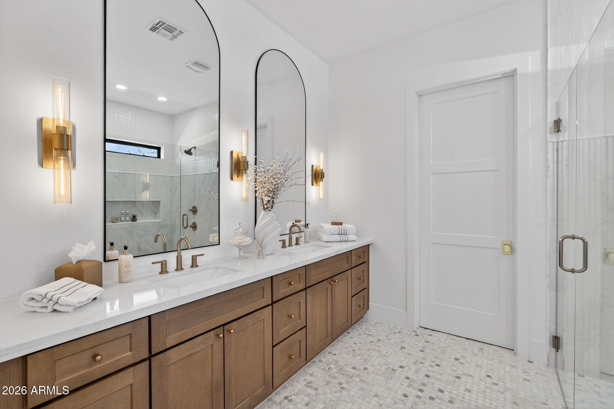 6818 North 13th Street Phoenix, AZ 85014 - Photo 33 of 65 a bathroom with a double vanity sink mirror and double