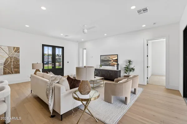 $1,095,999 | 6818 North 13th Street, Phoenix, AZ 85014