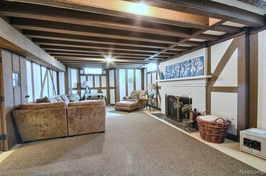 333 Washington Road Grosse Pointe, MI 48230 - Photo 27 of 34 Finished Lower Level l.jpg