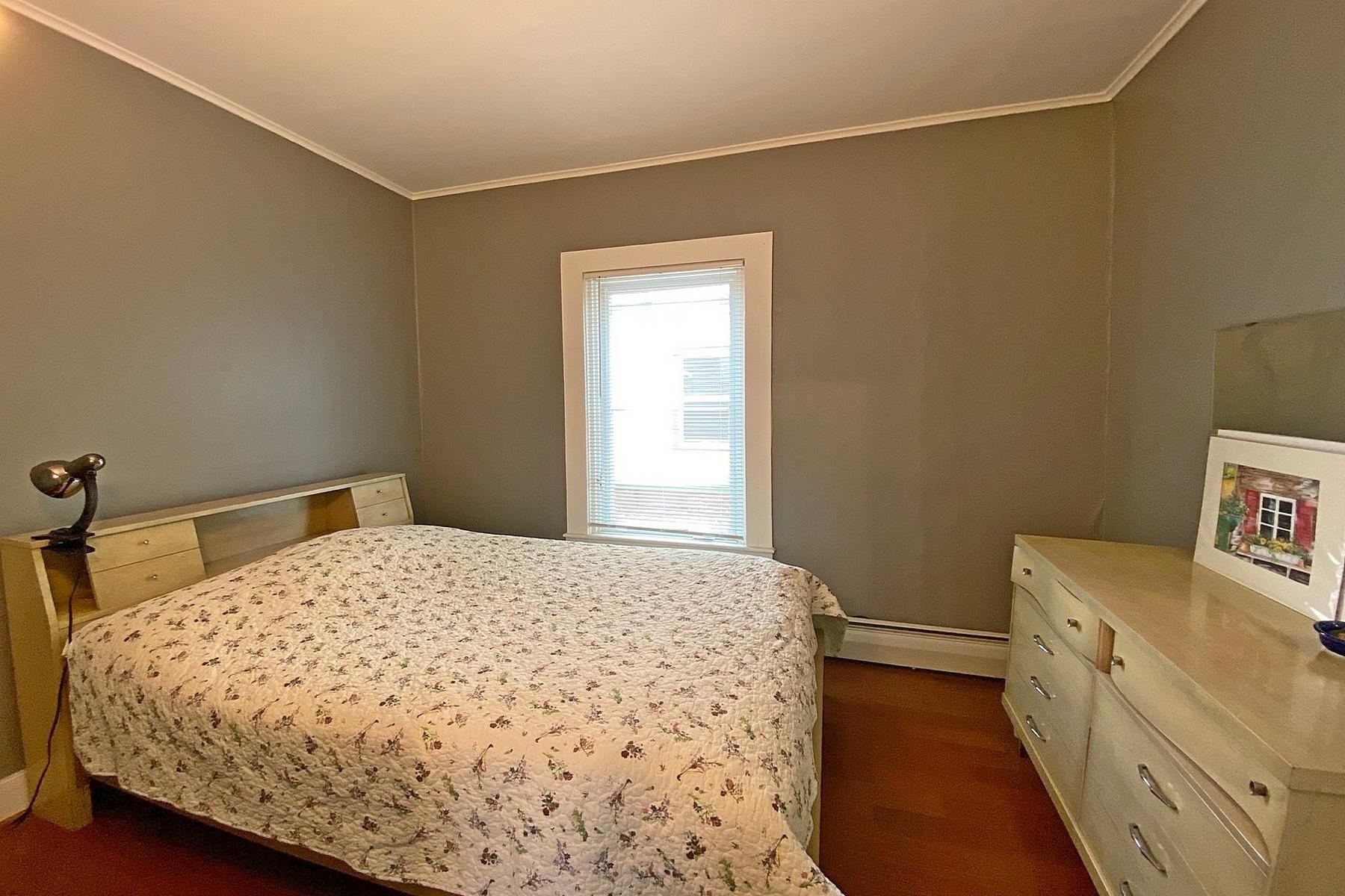 33 Crescent Street Rutland, VT 05701 - Photo 20 of 22 Gallery Image 20